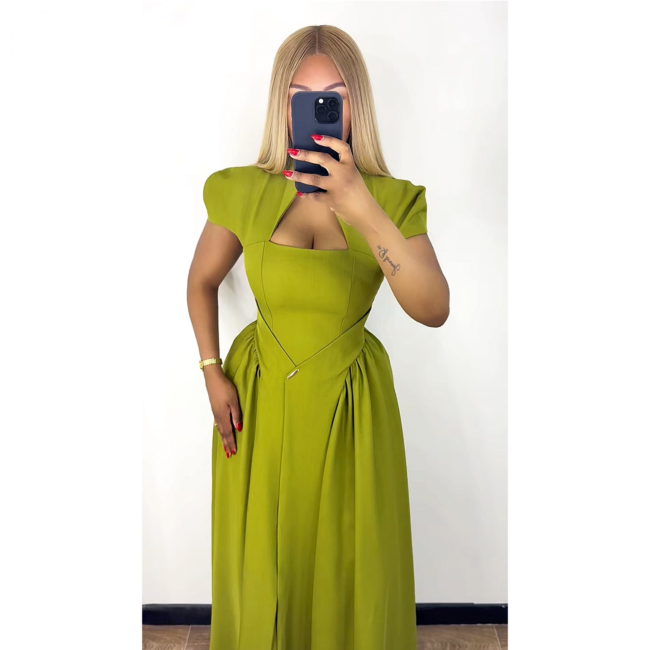 ISIMG-735580 ROBE ÉVASÉE VERT – Image 1